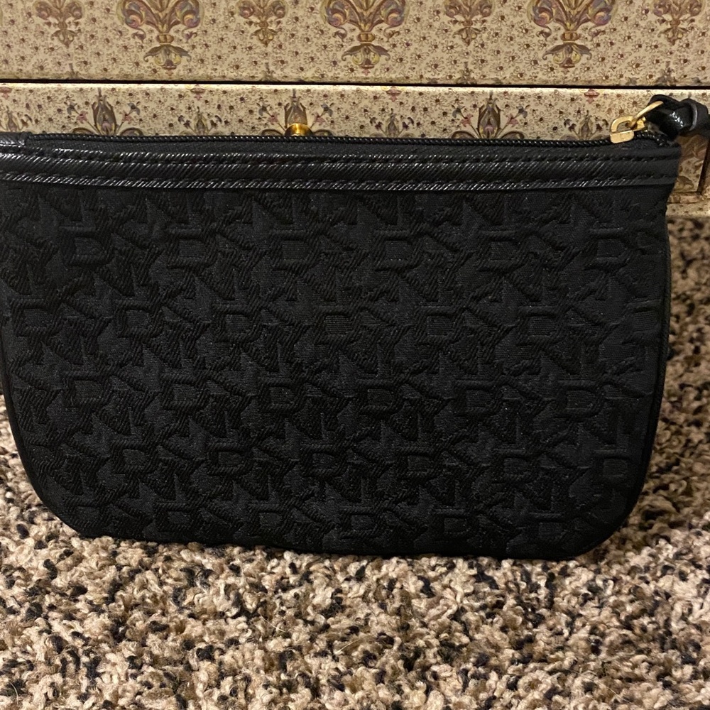 DKNY Elegant Black Monogram Wristlet